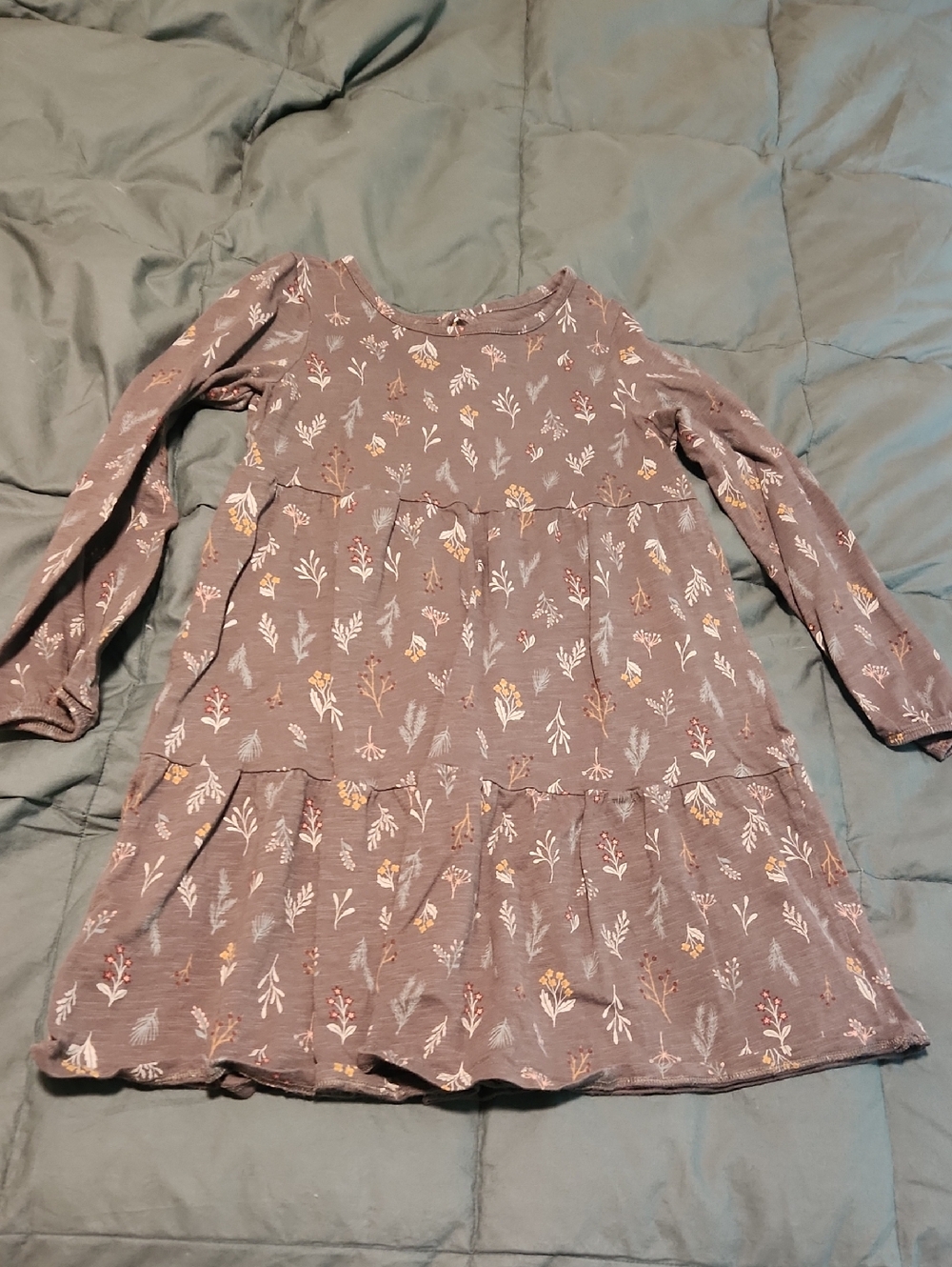 Girls' Green/Gray Floral Tiered Long-Sleeve Dress